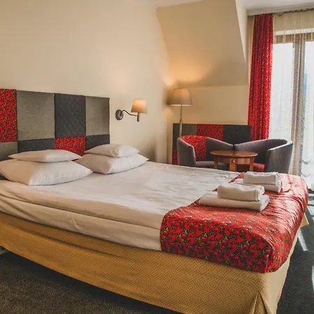 Krupowki 40 זקופאנה